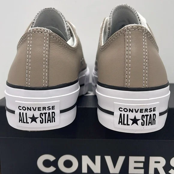 Converse WMNS Tan A14906C
CTAS LIFT OX
WONDER STONE/WHITE/BLACK Platforms - Picture 13 of 16